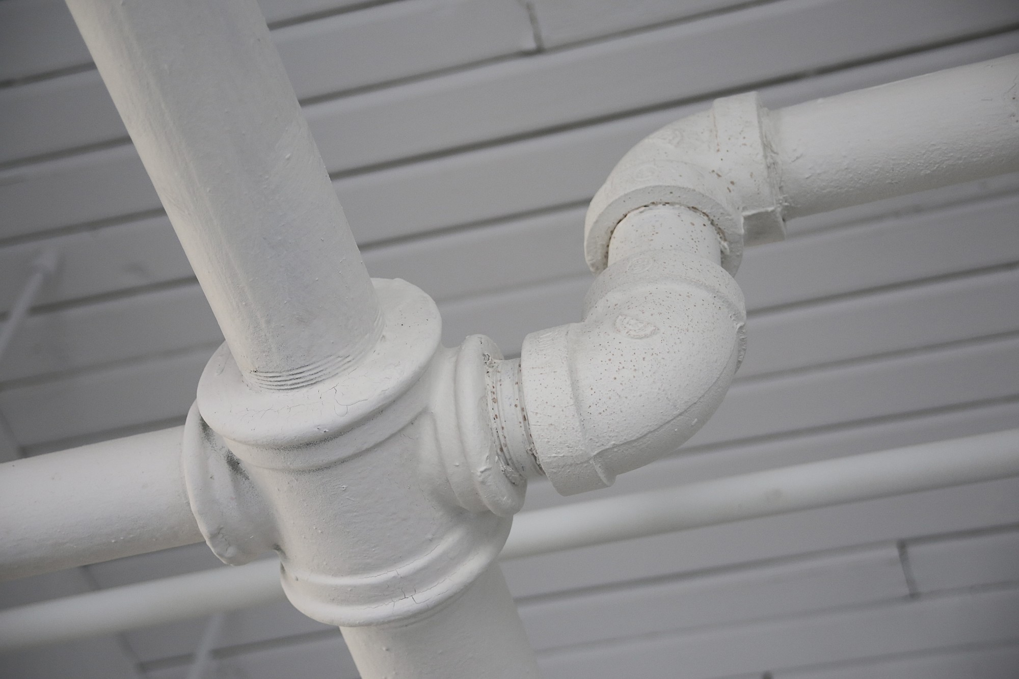Roof Vent Pipe Leak: How to Choose the Right Roofing Company