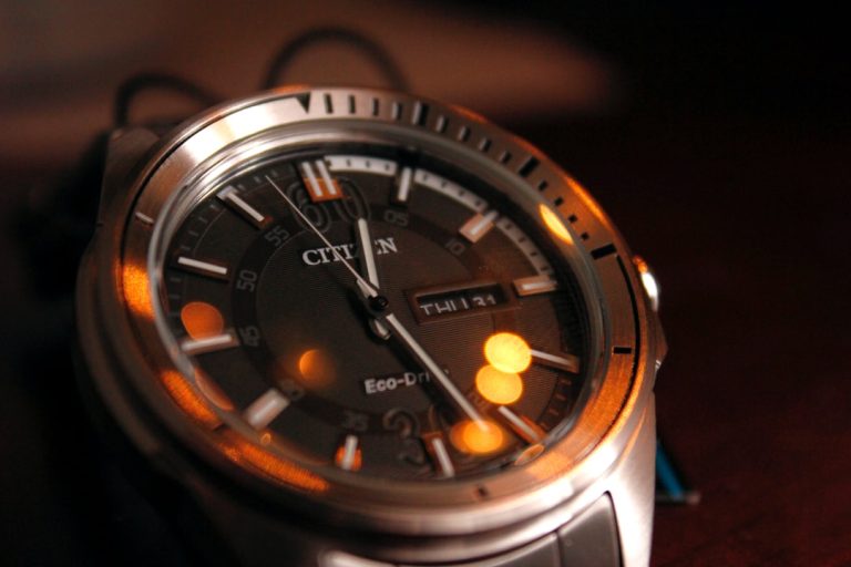 Keeping Time With the Sun: How Does a Solar Watch Work?