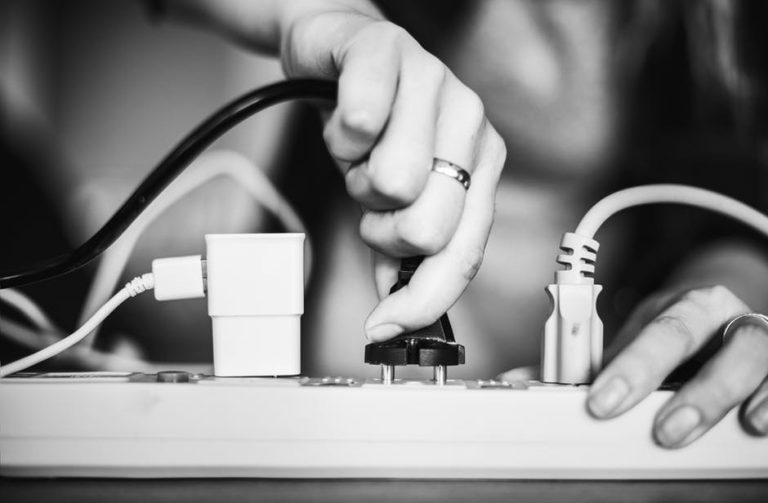 Common Electrical Issues and How To Fix Them