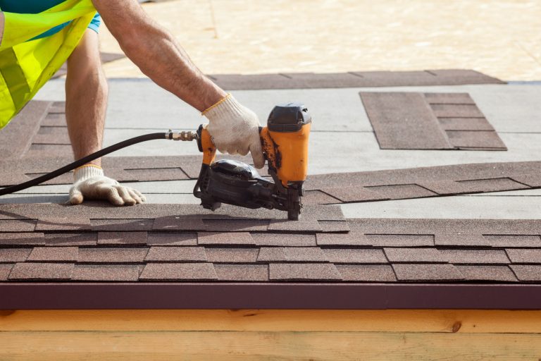 Top 7 Mistakes with Picking Roofing Contractors and How to Avoid Them