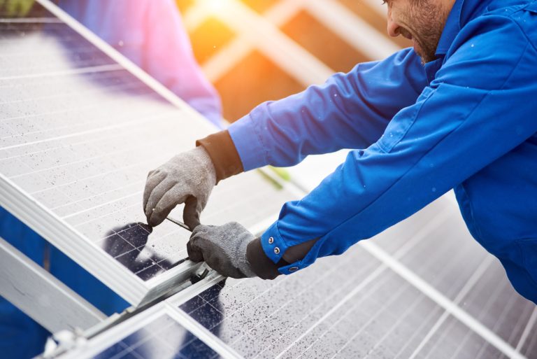 12 Tips for Finding the Best Solar Companies Near Me