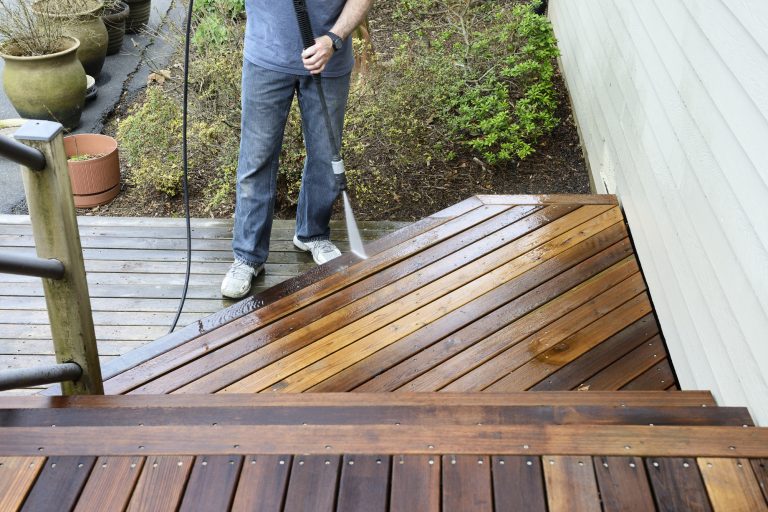 Deck Sealing vs Staining: A Comparative Guide